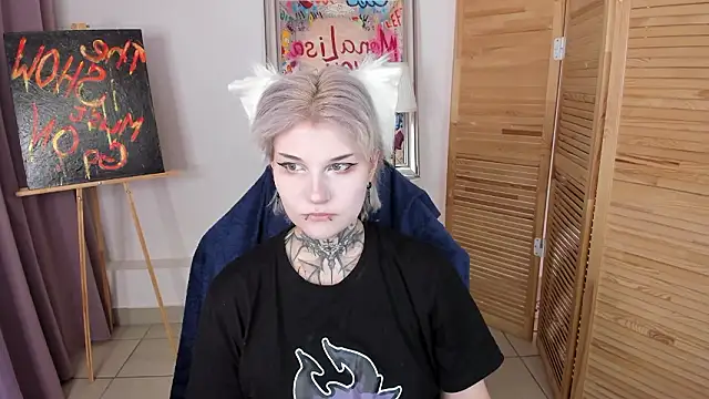 Snapshot of mekurisu chatting on January 19, 2026, 1:20 am mekurisu online show from January 19, 2026, 1:20 am