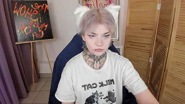 Snapshot of mekurisu chatting on January 16, 2026, 1:20 am mekurisu online show from January 16, 2026, 1:20 am