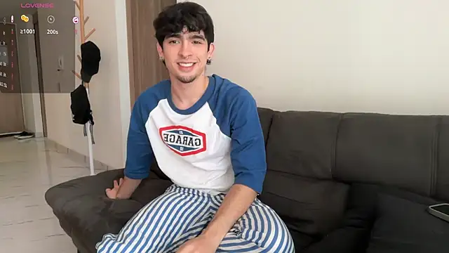 Snapshot of zenn_rush1 chatting on September 25, 2025, 12:55 pm zenn rush1 online show from September 25, 2025, 12:55 pm