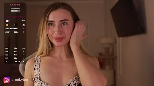 Coconutkittyy online show from March 8, 2025, 12:11 am