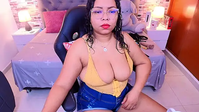 italy   boobs online show from November 29, 2025, 5:13 pm