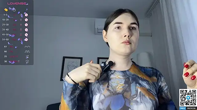 Snapshot of Maria_Bowie chatting on March 6, 2025, 7:47 am Maria Bowie online show from March 6, 2025, 7:47 am