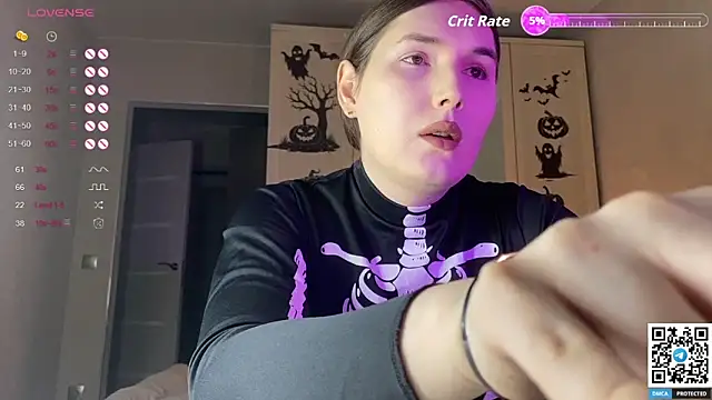 Snapshot of Maria_Bowie chatting on October 31, 2025, 7:49 am Maria Bowie online show from October 31, 2025, 7:49 am