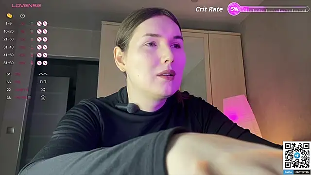 Snapshot of Maria_Bowie chatting on October 8, 2025, 7:32 am Maria Bowie online show from October 8, 2025, 7:32 am