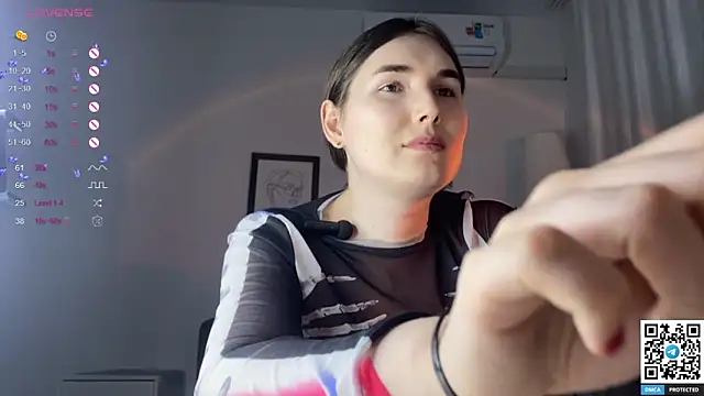 Snapshot of Maria_Bowie chatting on February 28, 2025, 8:50 pm Maria Bowie online show from February 28, 2025, 8:50 pm