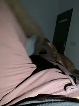 Snapshot of Rhythm_Rhyme chatting on January 10, 2025, 1:10 am Rhythm Rhyme online show from January 10, 2025, 1:10 am