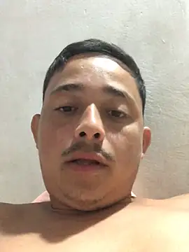 isacalejandroo online show from February 26, 2025, 1:36 am