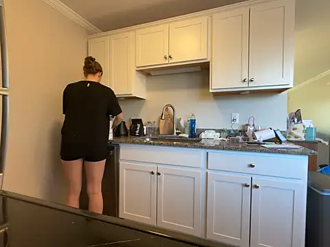 Snapshot of MissSwitch chatting on March 18, 2025, 12:50 pm MissSwitch online show from March 18, 2025, 12:50 pm