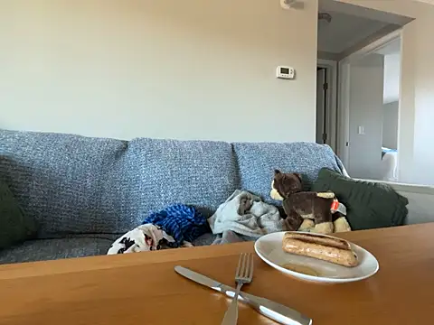 Snapshot of MissSwitch chatting on March 18, 2025, 5:33 pm MissSwitch online show from March 18, 2025, 5:33 pm