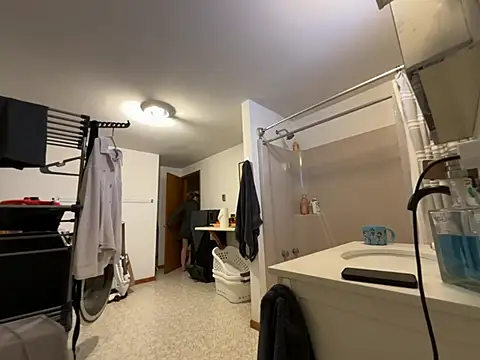 Snapshot of MissSwitch chatting on January 20, 2025, 12:39 pm MissSwitch online show from January 20, 2025, 12:39 pm