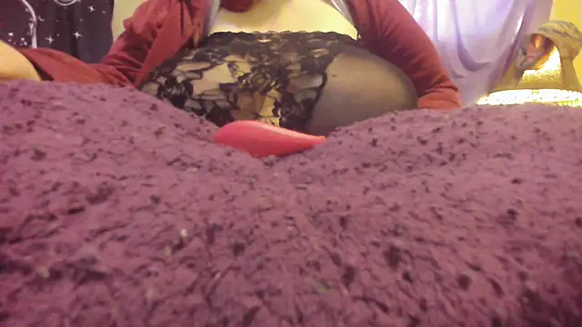 Alli Kat online show from February 24, 2025, 9:30 pm