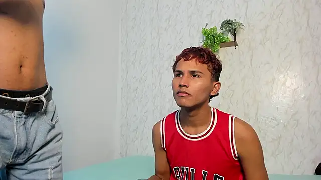 boys yourparty online show from March 29, 2026, 1:07 am