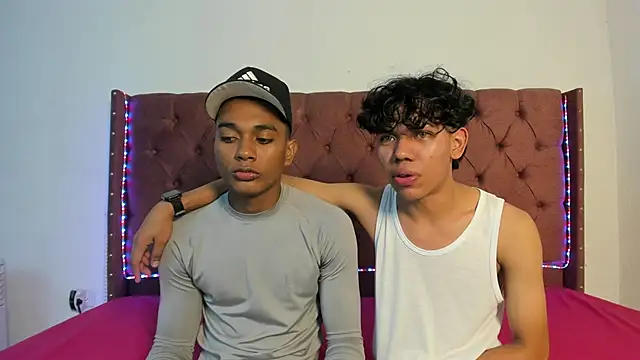 boys yourparty online show from January 14, 2026, 1:09 am