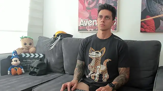 Snapshot of JeanBroc chatting on February 5, 2026, 7:32 pm JeanBroc online show from February 5, 2026, 7:32 pm