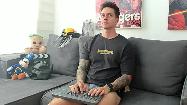 Snapshot of JeanBroc chatting on March 2, 2026, 7:32 pm JeanBroc online show from March 2, 2026, 7:32 pm