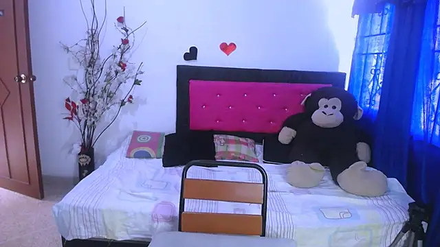 Snapshot of angel_barbie_1 chatting on December 2, 2025, 3:36 pm angel barbie 1 online show from December 2, 2025, 3:36 pm