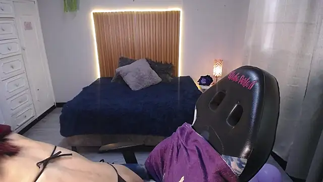 Snapshot of Scarllett_BDSM chatting on November 30, 2025, 6:52 pm Scarllett BDSM online show from November 30, 2025, 6:52 pm