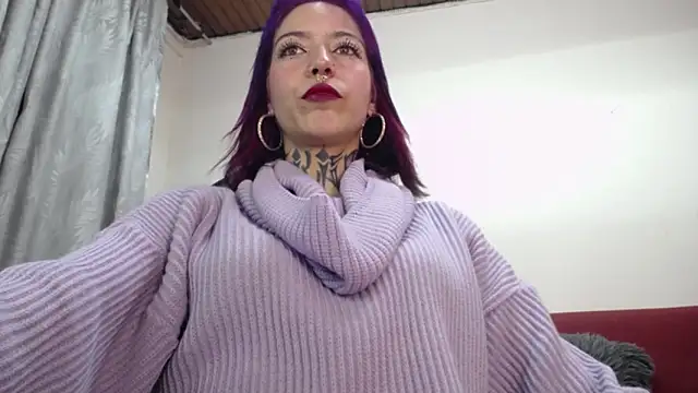 Snapshot of Scarllett_BDSM chatting on April 10, 2026, 5:58 am Scarllett BDSM online show from April 10, 2026, 5:58 am