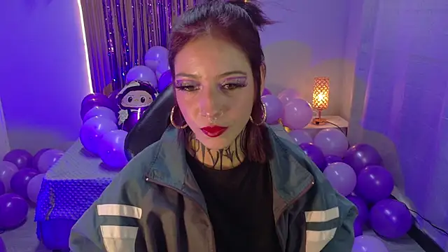 Snapshot of Scarllett_BDSM chatting on November 5, 2025, 5:54 am Scarllett BDSM online show from November 5, 2025, 5:54 am