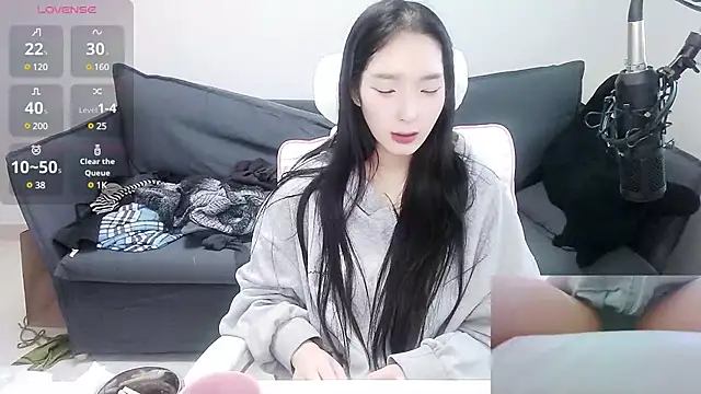 meow S2 online show from December 24, 2024, 7:06 am