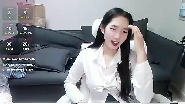 meow S2 online show from February 13, 2025, 10:23 am
