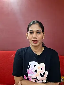 Snapshot of Garima_G chatting on November 9, 2025, 4:44 pm Garima G online show from November 9, 2025, 4:44 pm