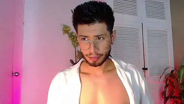 Colby brown03 online show from November 21, 2025, 7:35 pm