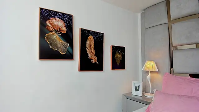 Snapshot of AmbarJensen chatting on November 4, 2025, 12:20 pm AmbarJensen online show from November 4, 2025, 12:20 pm