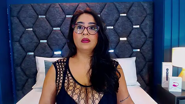 DevonPiers online show from November 20, 2025, 2:29 pm