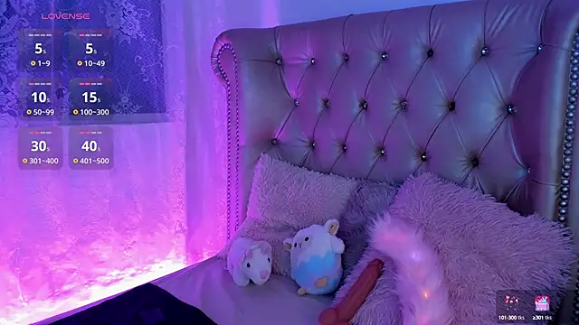 Snapshot of AlexaFoxy18 chatting on March 12, 2025, 4:51 am AlexaFoxy18 online show from March 12, 2025, 4:51 am