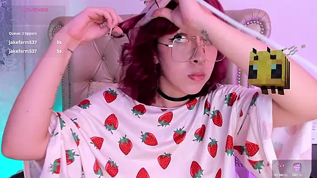 Snapshot of AlexaFoxy18 chatting on March 6, 2025, 8:09 am AlexaFoxy18 online show from March 6, 2025, 8:09 am