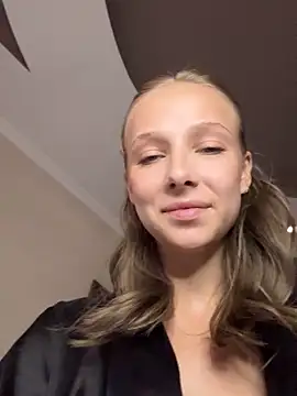 CaseyStar online show from September 12, 2025, 2:17 pm