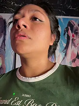 Im Little online show from April 10, 2026, 2:29 am