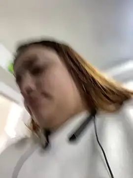 Snapshot of Tatiana_O chatting on February 22, 2025, 4:09 pm Tatiana O online show from February 22, 2025, 4:09 pm