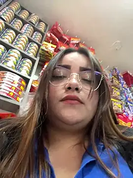 Snapshot of Tatiana_O chatting on March 22, 2025, 8:15 pm Tatiana O online show from March 22, 2025, 8:15 pm
