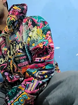 Snapshot of charlesss19 chatting on November 11, 2025, 11:49 am charlesss19 online show from November 11, 2025, 11:49 am