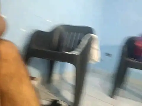 Snapshot of charlesss19 chatting on November 21, 2025, 3:22 pm charlesss19 online show from November 21, 2025, 3:22 pm