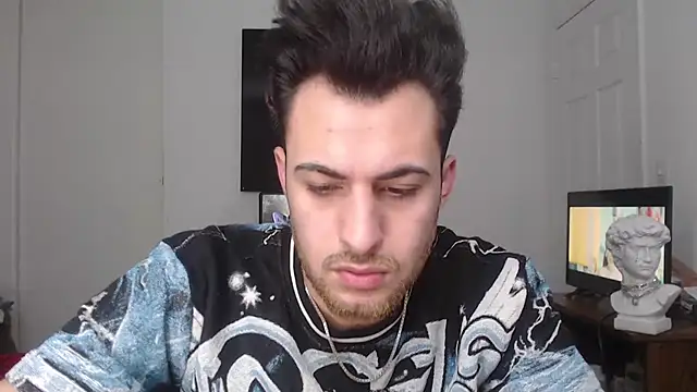 Snapshot of Mhmoodyi chatting on December 21, 2025, 6:42 pm Mhmoodyi online show from December 21, 2025, 6:42 pm