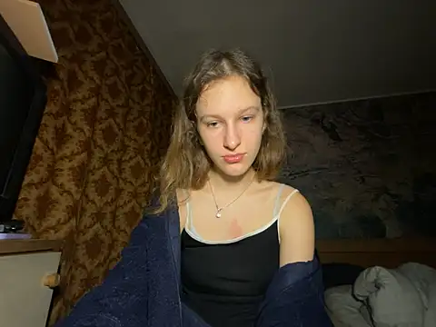 Snapshot of Eva_Angel3 chatting on December 18, 2025, 4:22 pm Eva Angel3 online show from December 18, 2025, 4:22 pm