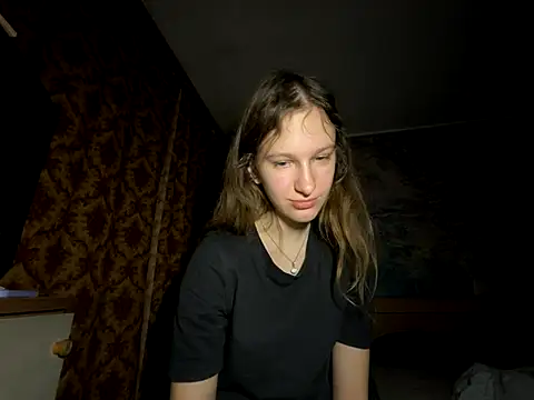 Snapshot of Eva_Angel3 chatting on December 13, 2025, 8:04 pm Eva Angel3 online show from December 13, 2025, 8:04 pm