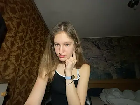 Snapshot of Eva_Angel3 chatting on December 16, 2025, 4:44 pm Eva Angel3 online show from December 16, 2025, 4:44 pm