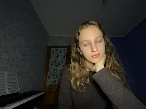 Snapshot of Eva_Angel3 chatting on February 21, 2026, 6:10 pm Eva Angel3 online show from February 21, 2026, 6:10 pm