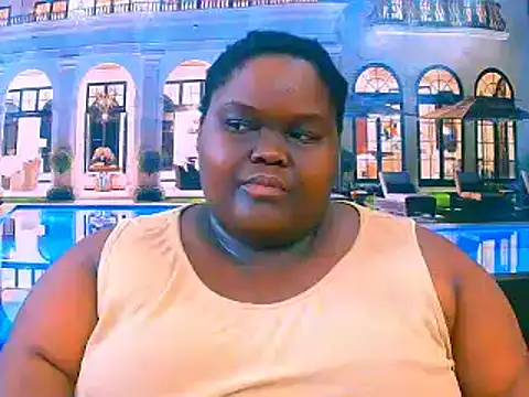 Snapshot of EbonyHotBuns chatting on May 14, 2026, 7:11 pm EbonyHotBuns online show from May 14, 2026, 7:11 pm