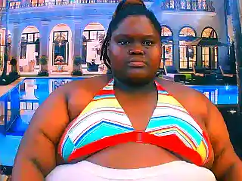 Snapshot of EbonyHotBuns chatting on April 20, 2026, 5:10 am EbonyHotBuns online show from April 20, 2026, 5:10 am