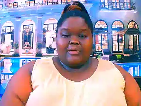 Snapshot of EbonyHotBuns chatting on April 25, 2026, 5:21 am EbonyHotBuns online show from April 25, 2026, 5:21 am