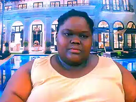 Snapshot of EbonyHotBuns chatting on May 7, 2026, 6:55 pm EbonyHotBuns online show from May 7, 2026, 6:55 pm