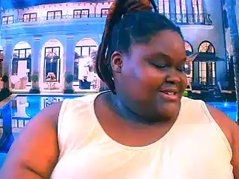 Snapshot of EbonyHotBuns chatting on April 24, 2026, 12:34 am EbonyHotBuns online show from April 24, 2026, 12:34 am