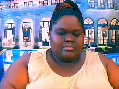 Snapshot of EbonyHotBuns chatting on April 25, 2026, 1:41 pm EbonyHotBuns online show from April 25, 2026, 1:41 pm