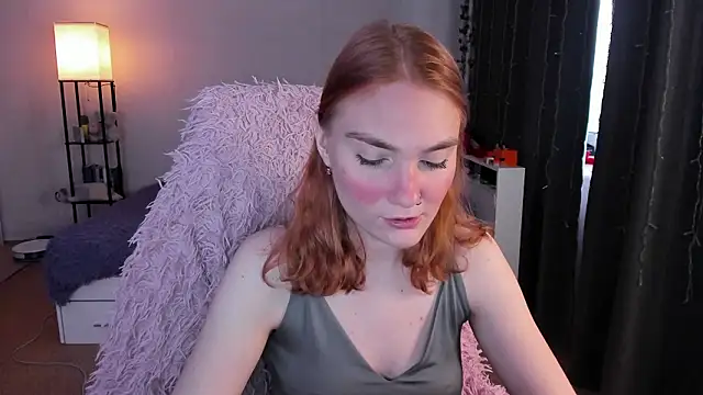 ReddHotPipper online show from February 11, 2026, 3:28 am