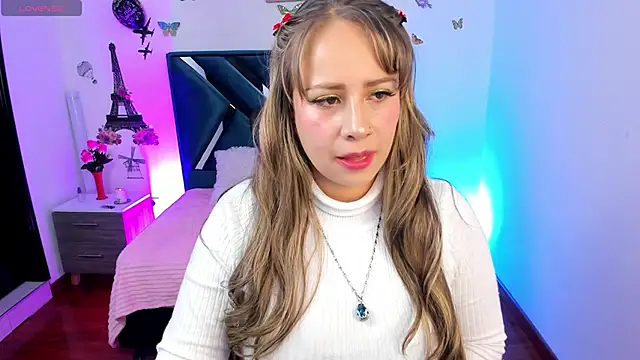 Snapshot of Dana_martinezz chatting on March 22, 2025, 2:14 pm Dana martinezz online show from March 22, 2025, 2:14 pm